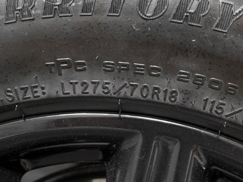 Used 2024 GMC Sierra 1500 AT4X AWD/4WD image 29