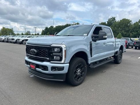 New 2026 Ford F250 Lariat w/ Black Appearance Package AWD/4WD image 3