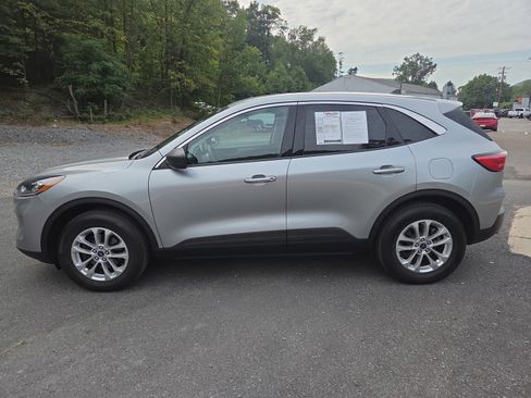 Used 2022 Ford Escape SE w/ Convenience Package image 6