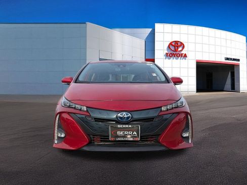 Used 2020 Toyota Prius Prime Limited FWD image 7
