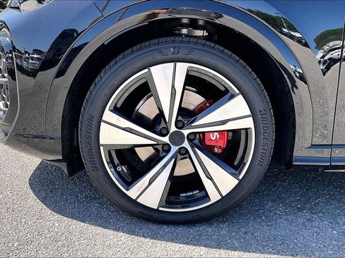 New 2026 Audi SQ5 Premium Plus AWD/4WD image 13