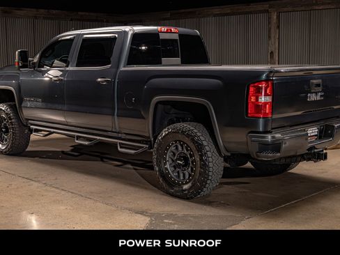 Used 2018 GMC Sierra 2500 Denali w/ Duramax Plus Package image 6
