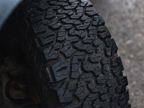 Used 2015 Jeep Wrangler Sport image 5