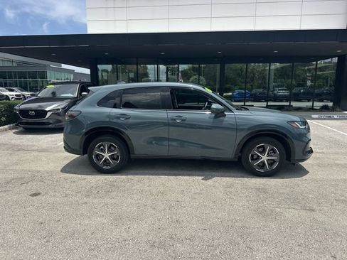 Used 2024 Honda HR-V EX-L image 6