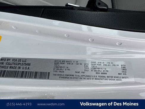 Used 2023 Jeep Gladiator Mojave w/ Cold Weather Group image 20