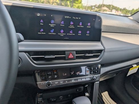 New 2026 Kia Seltos EX FWD image 13
