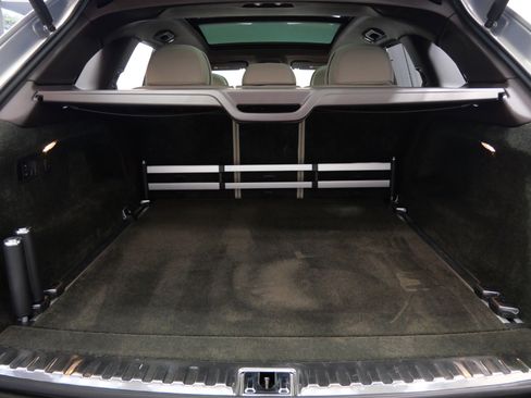 Used 2021 Bentley Bentayga Hybrid -Mulliner Driving Speci image 19