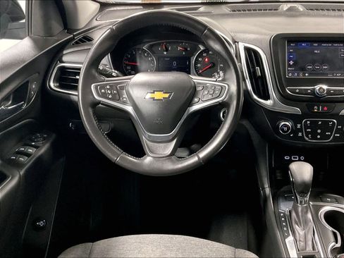 Used 2022 Chevrolet Equinox LT image 17