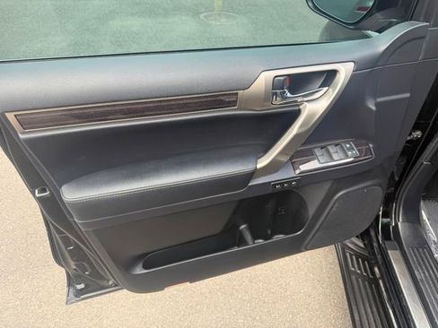Certified 2021 Lexus GX 460 Premium w/ Accessory Package AWD/4WD image 13