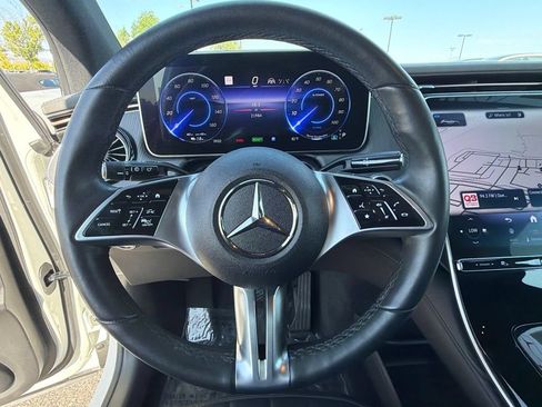 Used 2023 Mercedes-Benz EQE 500 4MATIC SUV image 25