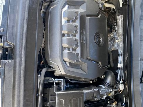 Used 2019 Volkswagen Tiguan SEL Premium R-Line AWD/4WD image 28