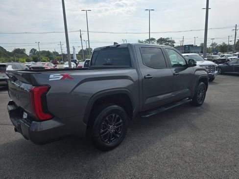 Used 2024 Toyota Tundra SR5 w/ SR5 Convenience Package AWD/4WD image 4