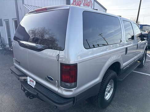 Used 2003 Ford Excursion XLT image 6