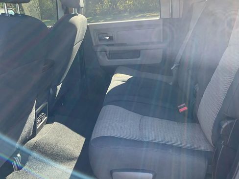 Used 2010 Dodge Ram 2500 Truck SLT image 31