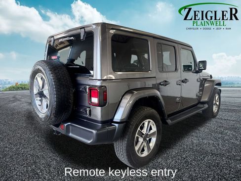 Used 2021 Jeep Wrangler Unlimited Sahara w/ Uconnect 4C Nav & Sound Group AWD/4WD image 6