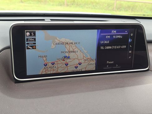 Used 2019 Lexus RX 350L FWD image 28