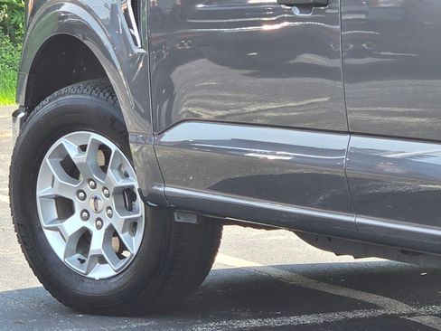 Used 2023 Ford F150 XLT image 15