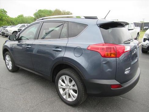 Used 2013 Toyota RAV4 Limited image 7