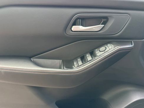 New 2026 Nissan Rogue SV AWD/4WD image 12