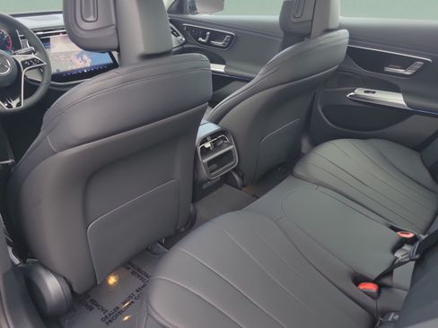 New 2026 Mercedes-Benz E 350 Sedan image 10
