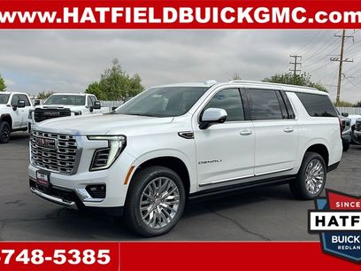 New 2025 GMC Yukon XL Denali w/ Sun & Power Step Package