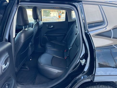 Used 2021 Jeep Compass Latitude image 23