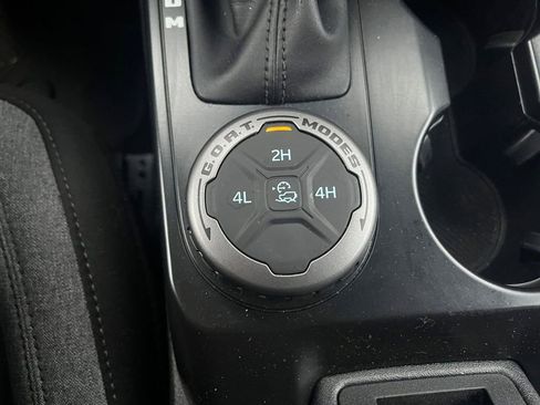 Used 2025 Ford Bronco Big Bend image 22