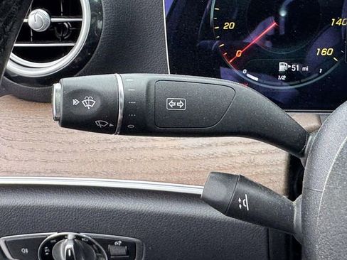 Used 2022 Mercedes-Benz E 350 Sedan image 28