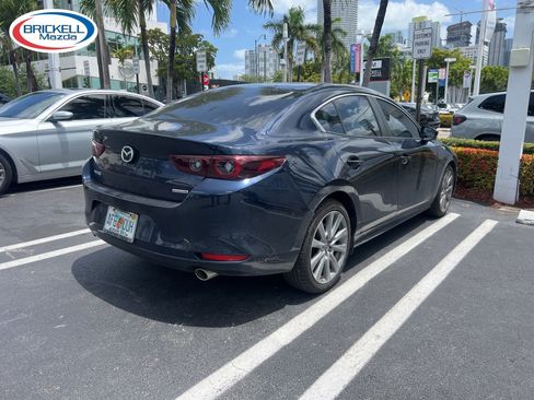 Used 2022 MAZDA MAZDA3 s image 3
