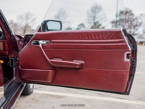 Used 1988 Mercedes-Benz 560 SL image 45