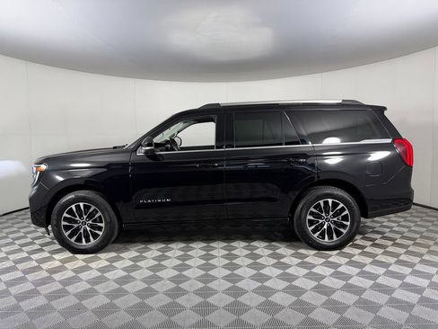 Used 2025 Ford Expedition Platinum AWD/4WD image 11