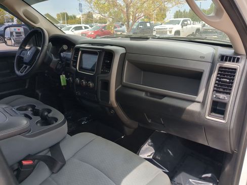 Used 2013 RAM 1500 Express AWD/4WD image 27