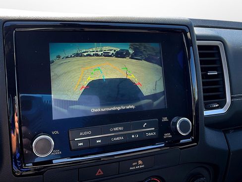 Used 2022 Nissan Frontier SV image 30