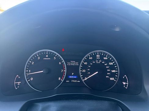 Used 2015 Lexus ES 350 w/ Premium Package image 21