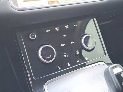 Certified 2021 Land Rover Range Rover Evoque S image 20