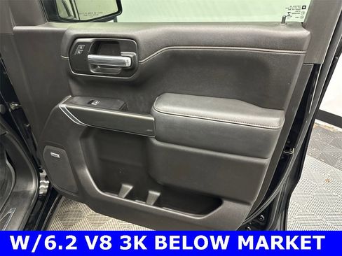 Used 2019 GMC Sierra 1500 AT4 w/ Off Road Performance Package image 16