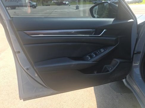 Used 2021 Honda Accord Sport image 20