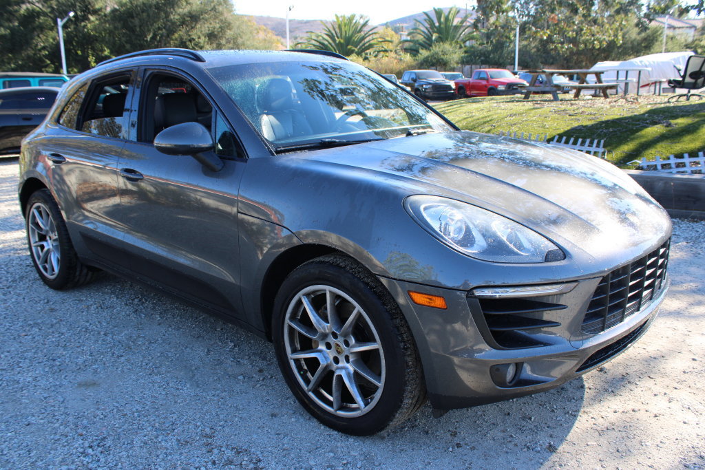 Used 2015 Porsche Macan S AWD/4WD image 3