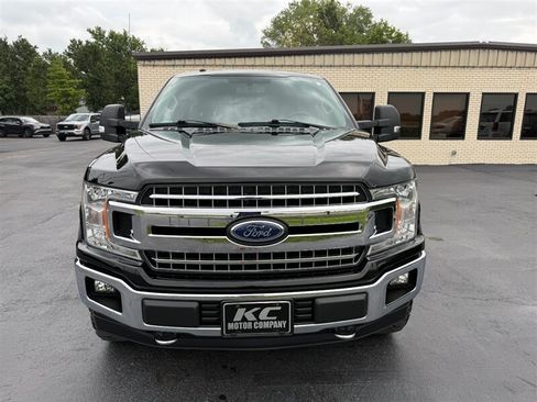 Used 2018 Ford F150 XLT w/ Equipment Group 302A Luxury AWD/4WD image 4