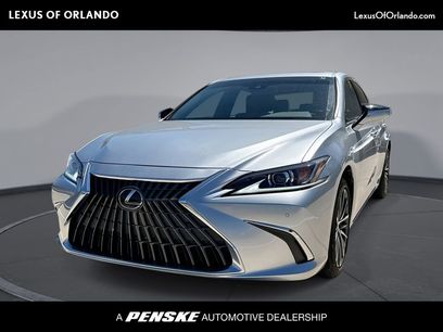 Used 2025 Lexus ES 350 w/ Premium Package