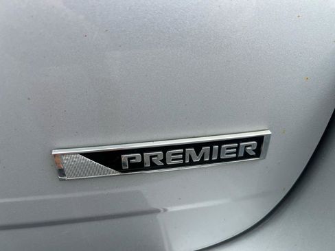 Used 2017 Chevrolet Equinox Premier w/ True North Edition AWD/4WD image 6