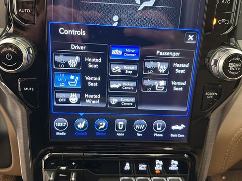 Used 2020 RAM 1500 Limited AWD/4WD image 25