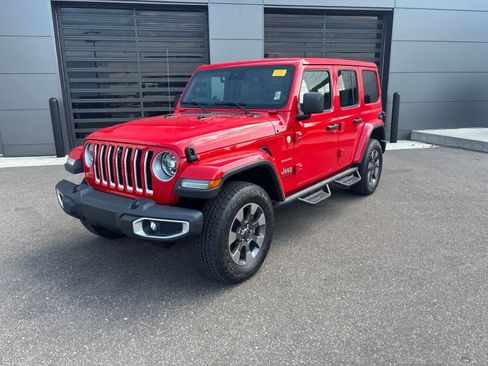 Used 2021 Jeep Wrangler Unlimited Sahara w/ Dual Top Group AWD/4WD image 1