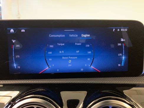 Used 2024 Mercedes-Benz CLA 250 4MATIC image 32