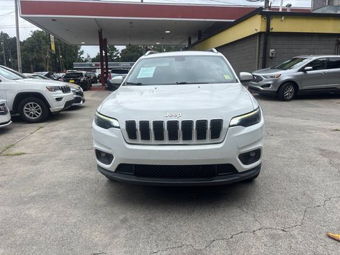 Used 2019 Jeep Cherokee Latitude Plus w/ Comfort/Convenience Group AWD/4WD image 4