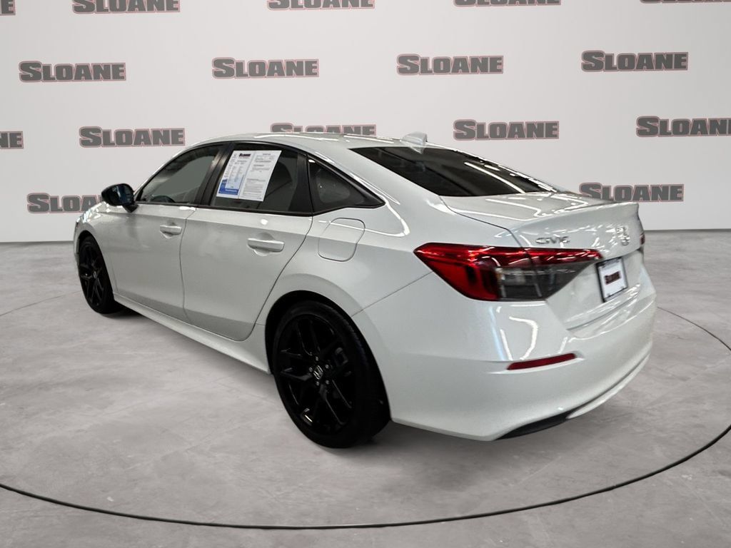 Used 2023 Honda Civic Sport image 3