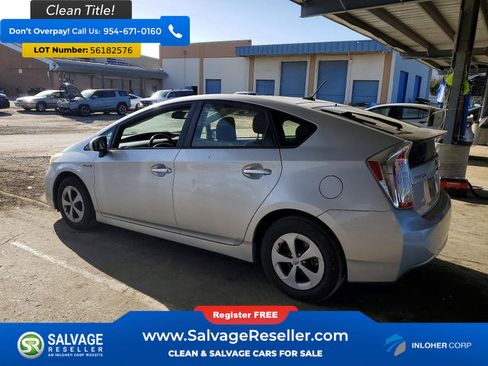 Used 2012 Toyota Prius Four FWD image 3