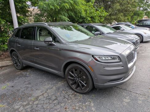 Used 2021 Lincoln Nautilus Reserve w/ Equipment Group 201A FWD image 1