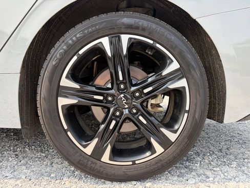 Used 2022 Kia K5 GT-Line AWD/4WD image 7
