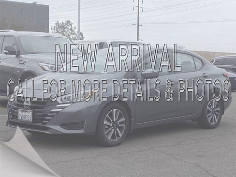 Certified 2025 Nissan Versa SV w/ Trunk Package image 1